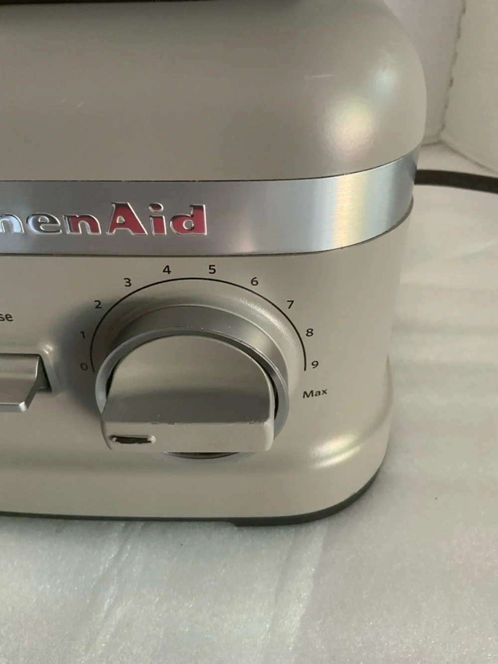 KitchenAid Pro Line Blender - Picture 2 of 15